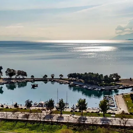 Alonaki Seafront * Néa Ankhíalos